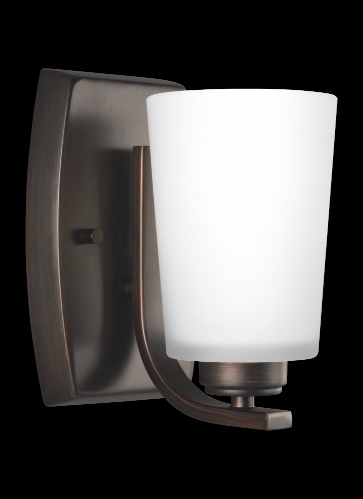 Franport One Light Wall / Bath Sconce