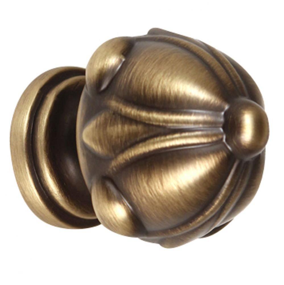 1 1/2'' Knob