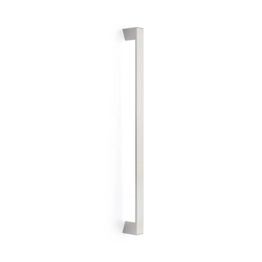 Trinity Appliance Pull, 18'', US14