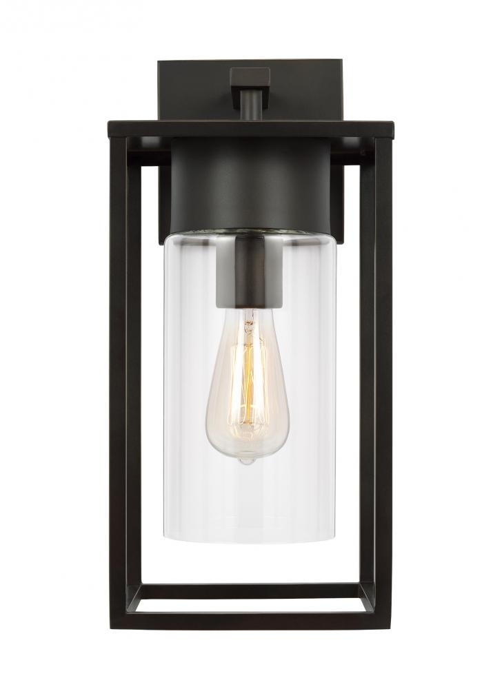 Vado Large One Light Outdoor Wall Lantern